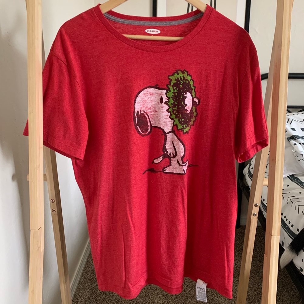 🚫SOLD Christmas snoopy tee mens